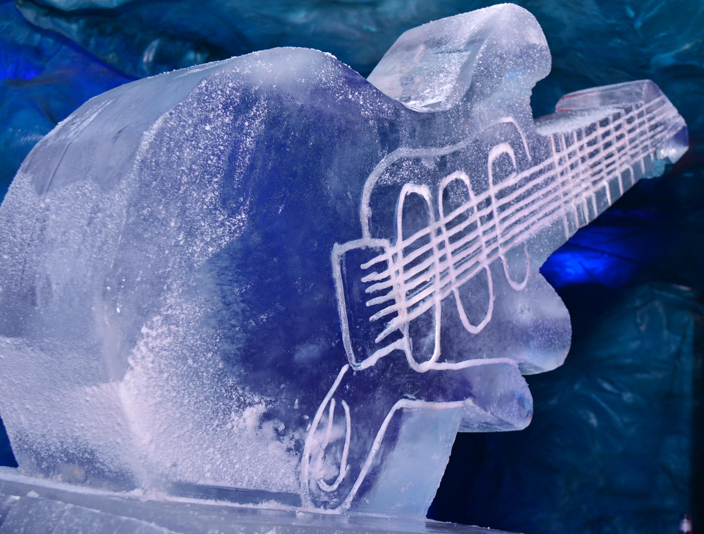 Icebar - 4